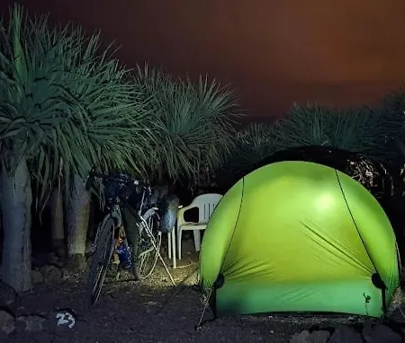 Agrocamping Invernaderito * 테예나